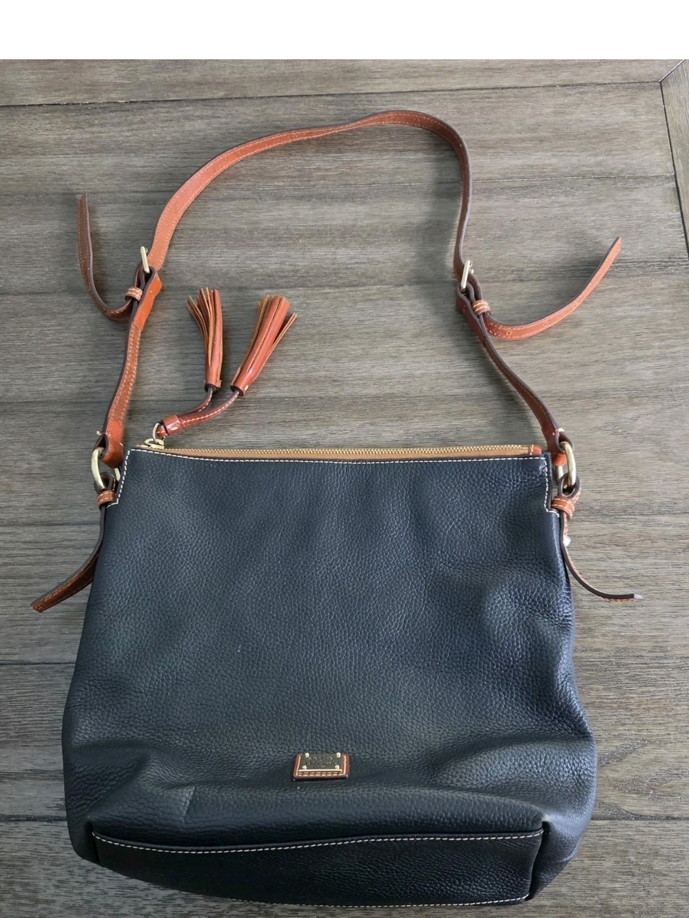 Dooney & Bourke Black Pebble Grain Leather Shoulder Handbag Purse Large Tassel